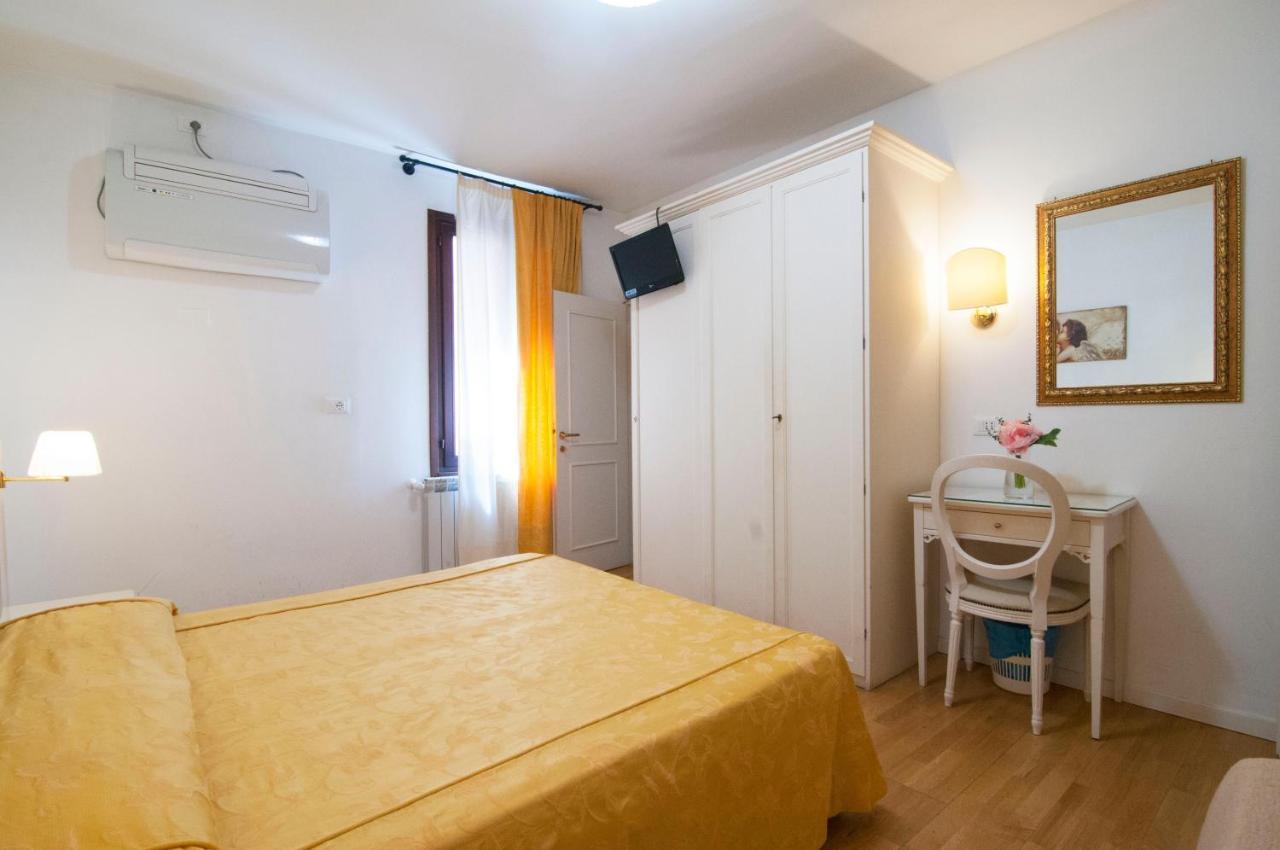 Albergo Ai Tolentini Benátky Exteriér fotografie