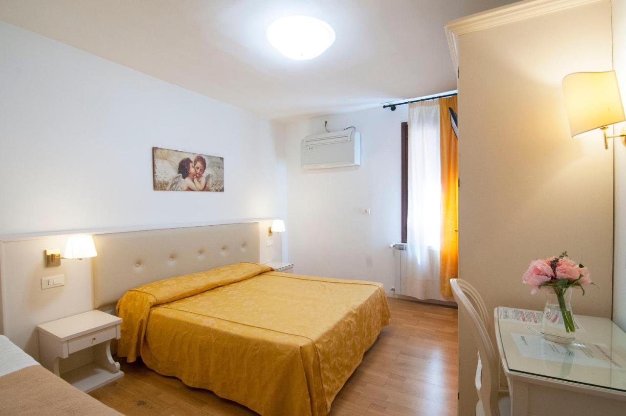Albergo Ai Tolentini Benátky Exteriér fotografie